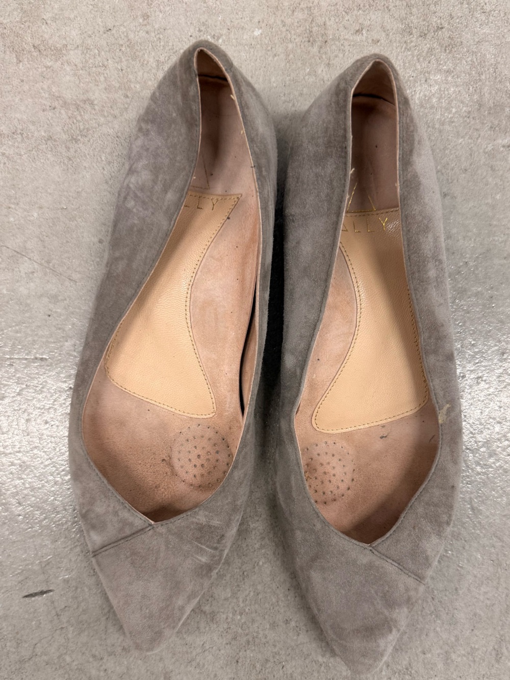 ALLY Shoes Gray Suede Forever Flat Pointed Toe Comfort Ballet Flats 7.5 - Picture 4 of 11